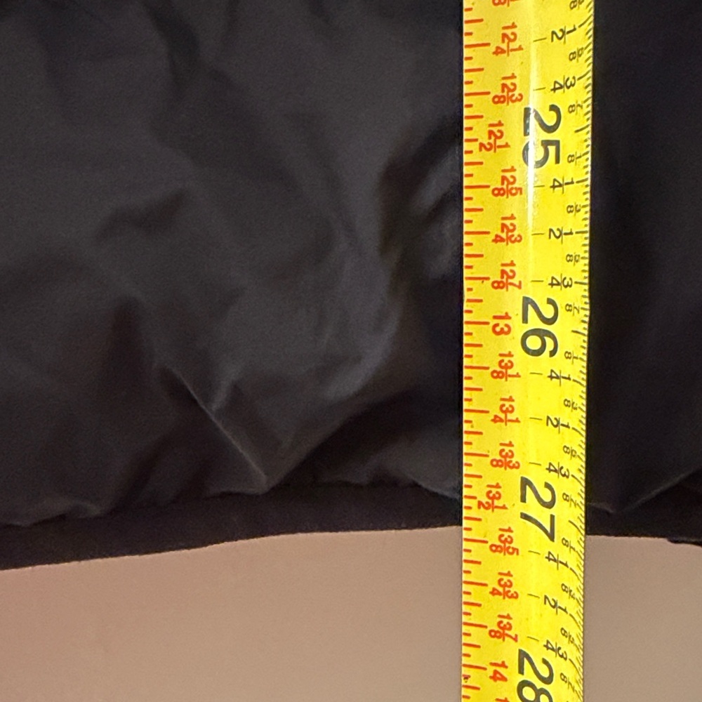 Uniqlo Black Puffer Jacket - Picture 4 of 7